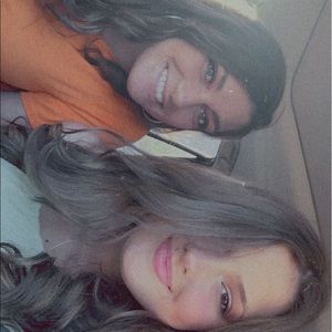 Meet your Posher, Caroline